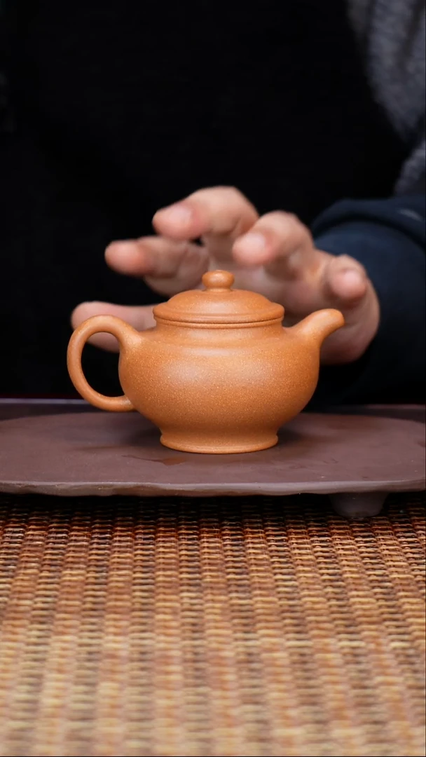 茶壶紫砂汀禾紫砂老黄段《掇只》200cc