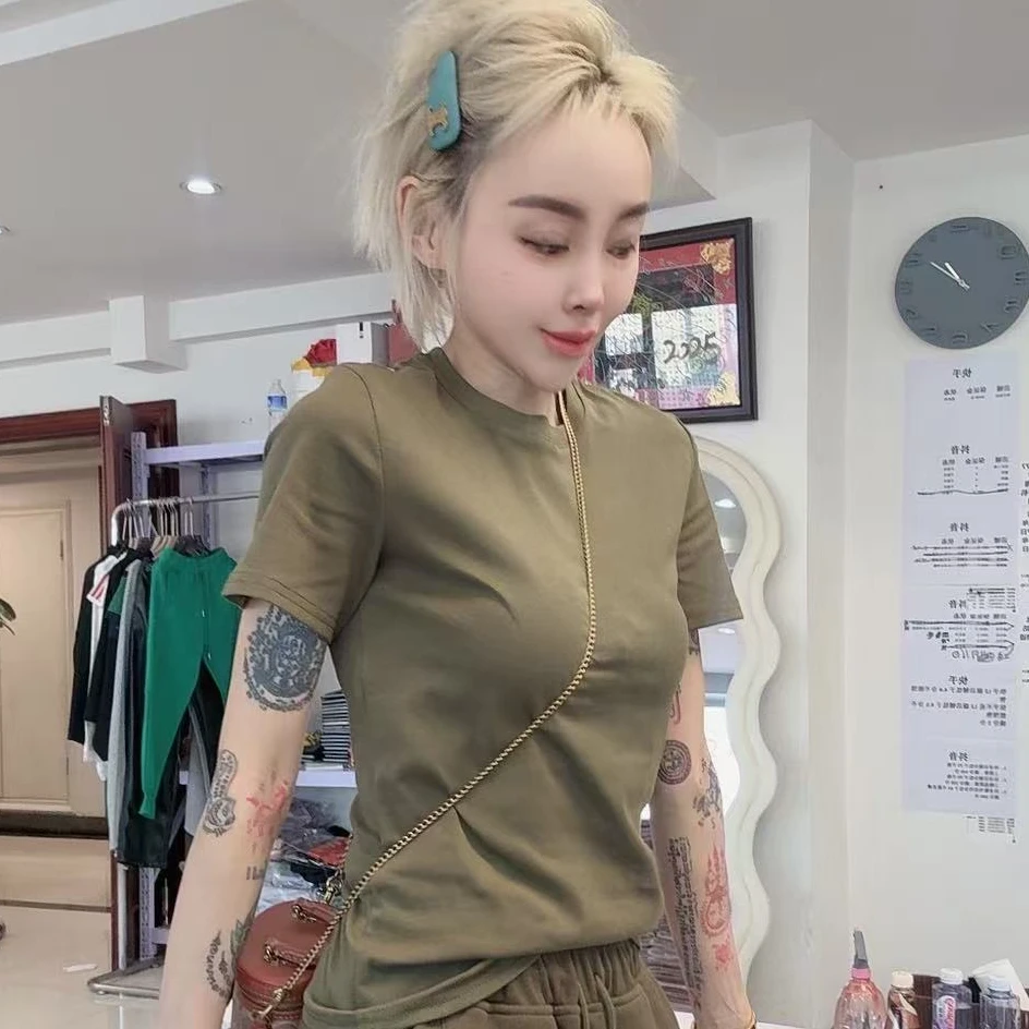 流行款1527款净版军绿色短袖