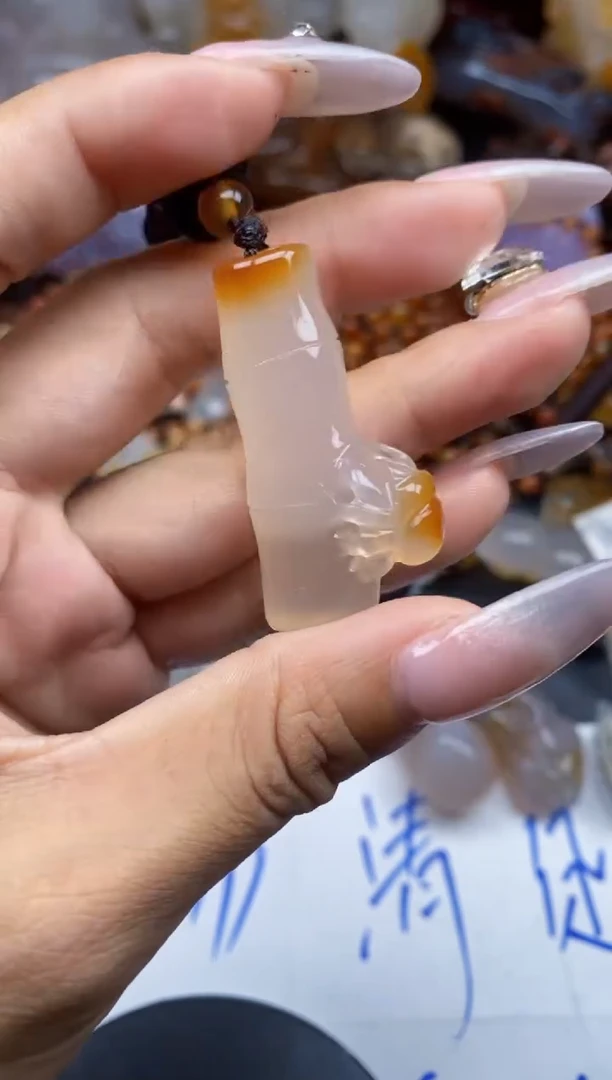 【闪购商品】玛瑙/玉髓颈饰未镶嵌ll