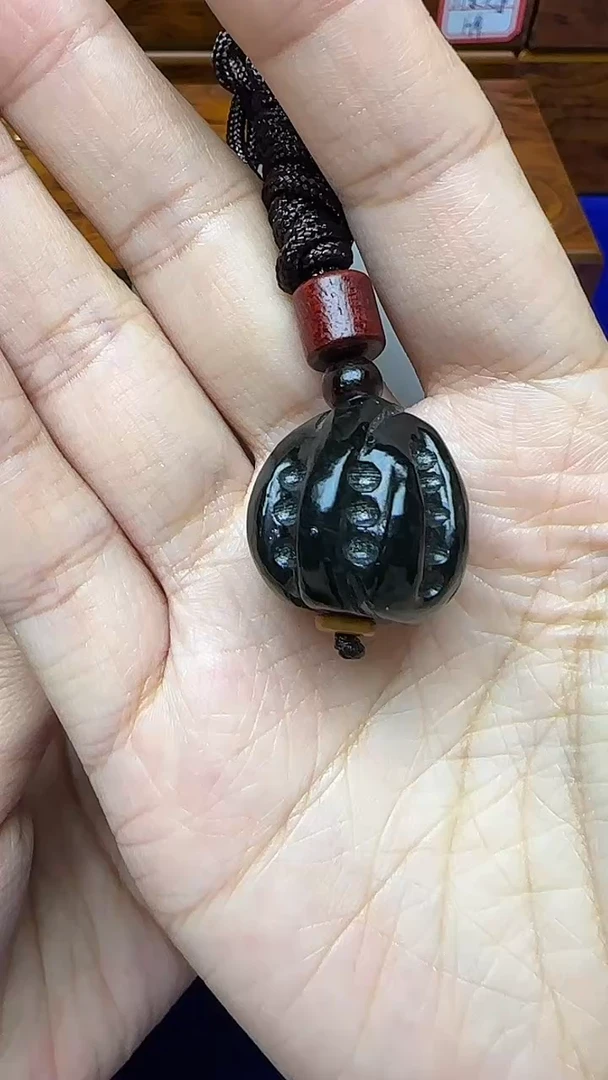 未镶嵌和田玉挂件树*1