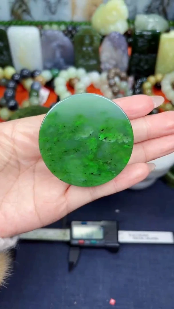 颈饰未镶嵌和田玉和田玉