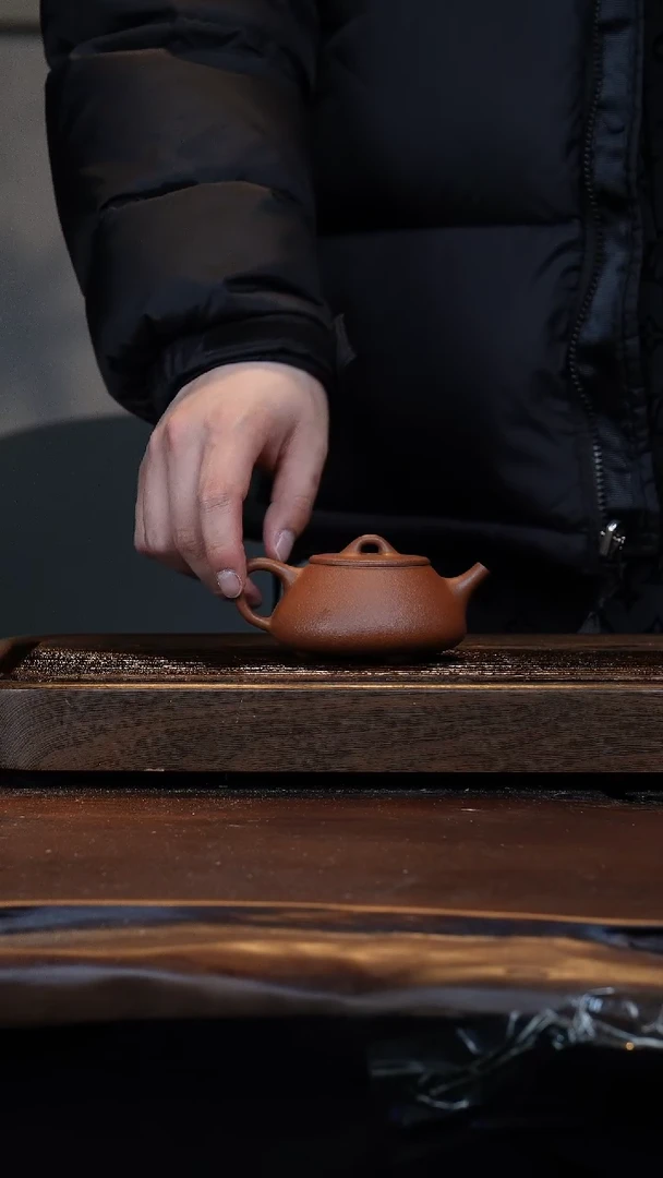 【闪购商品】紫砂茶壶新年福利红降平盖石瓢