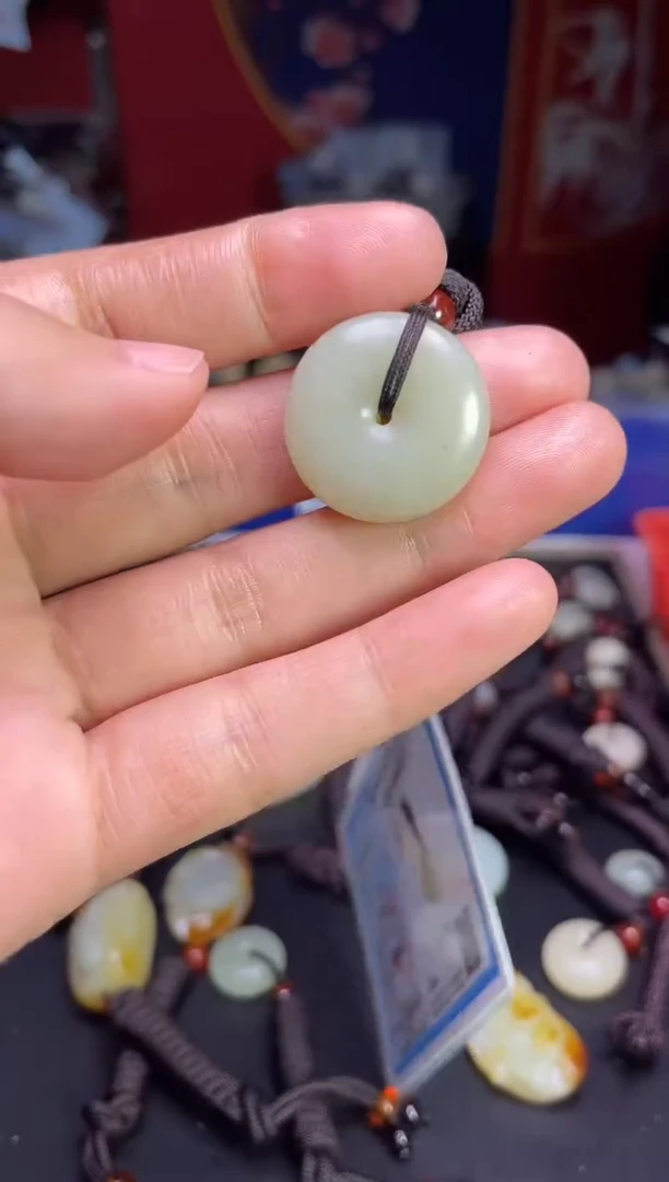 颈饰未镶嵌和田玉123