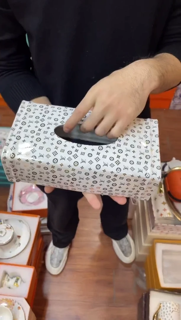 杯鸿辉家品牌瓷器，京东包邮！