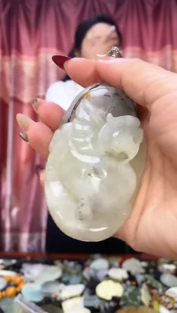 未镶嵌岫玉手把