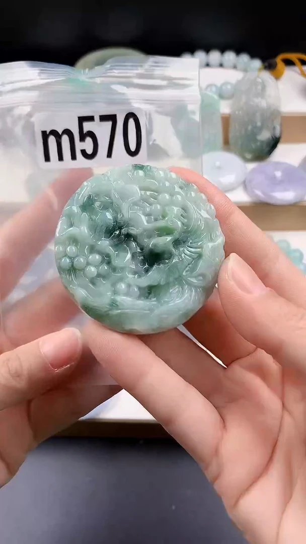 颈饰未镶嵌翡翠颈饰未镶嵌缅甸天然翡翠吊坠