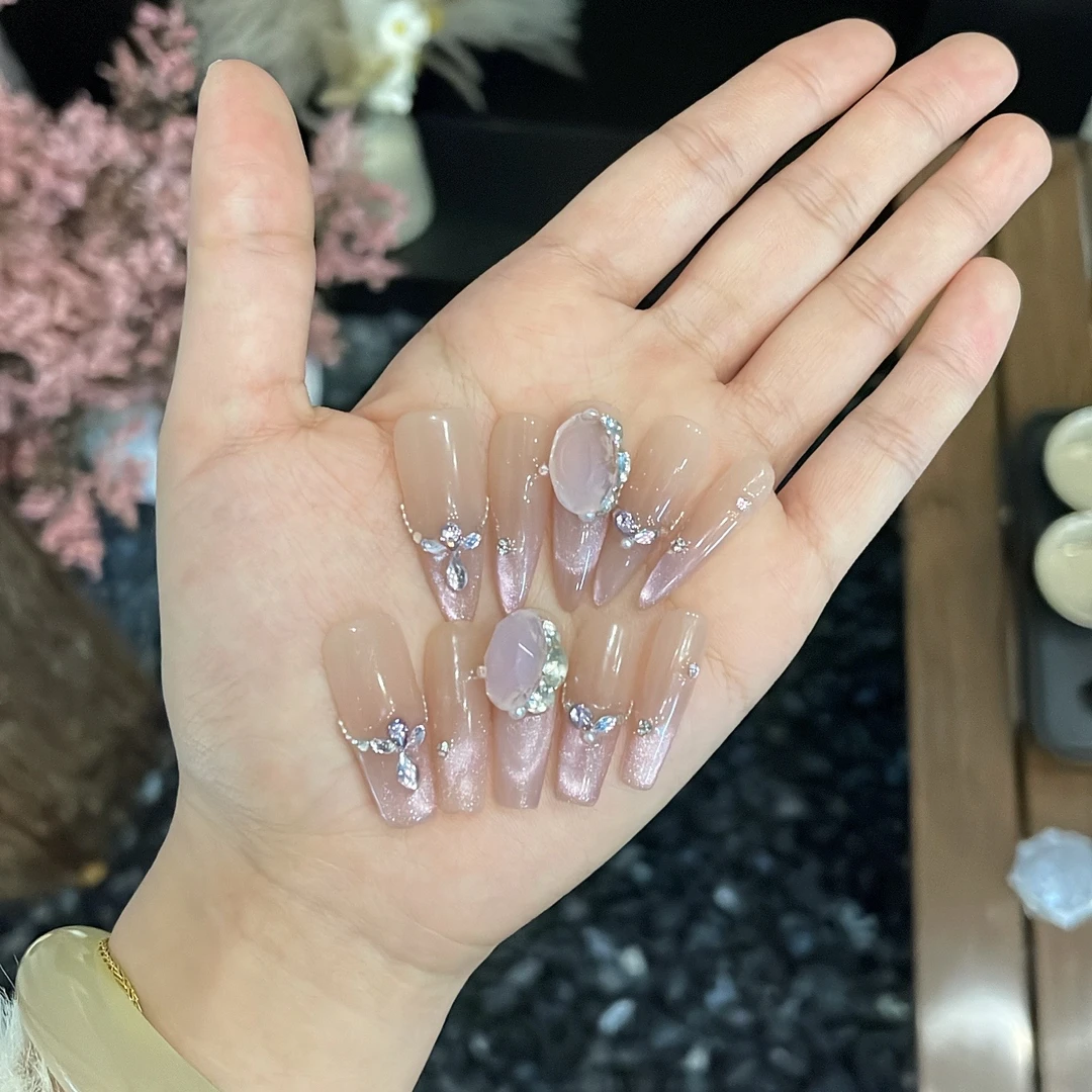 羅日设计/贝微微-水晶钻纯手工穿戴甲