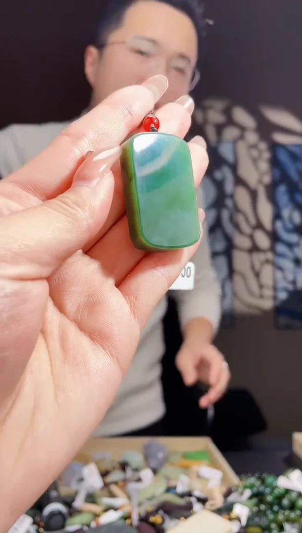 【闪购商品】和田玉颈饰未镶嵌拍一发一