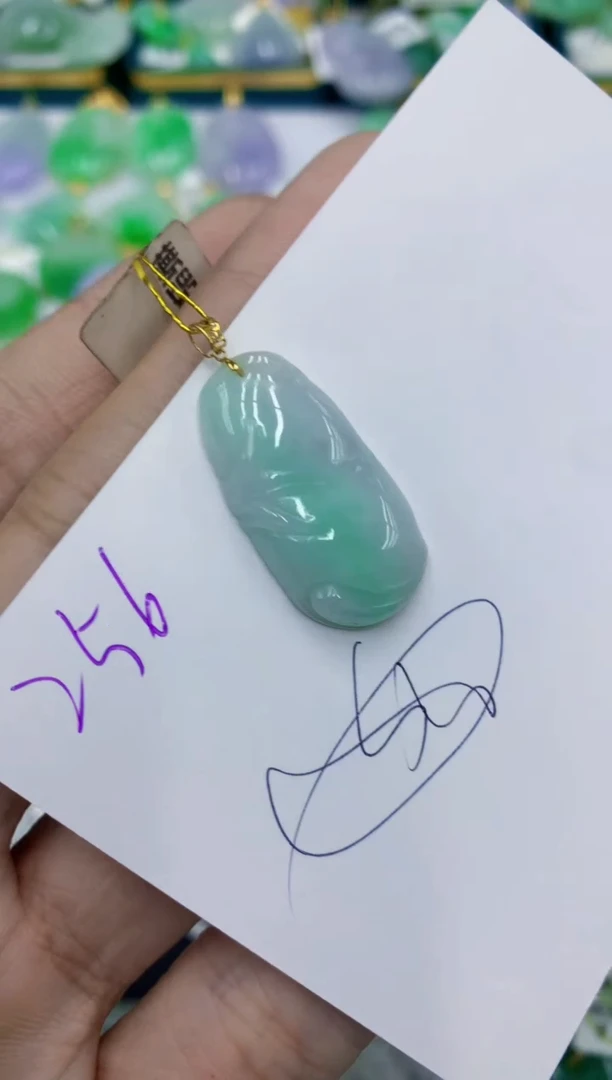 翡翠未镶嵌颈饰11111111111