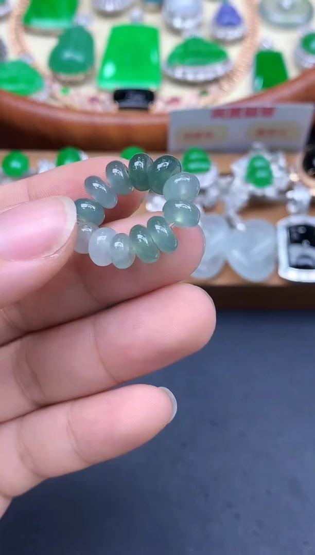 颈饰未镶嵌翡翠71-中国好珍宝