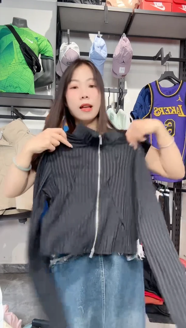 1638  编码 瑕疵款直播间过款为准 尺码