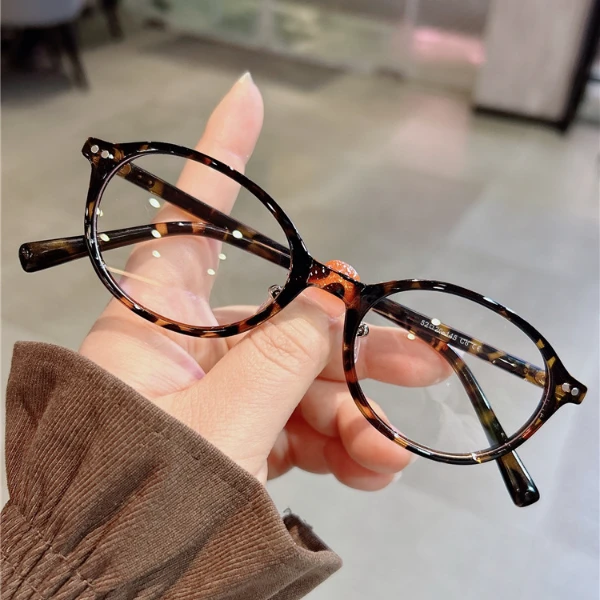 恩培眼镜9047椭圆猫眼眼镜近视眼镜框男女小脸网红高端