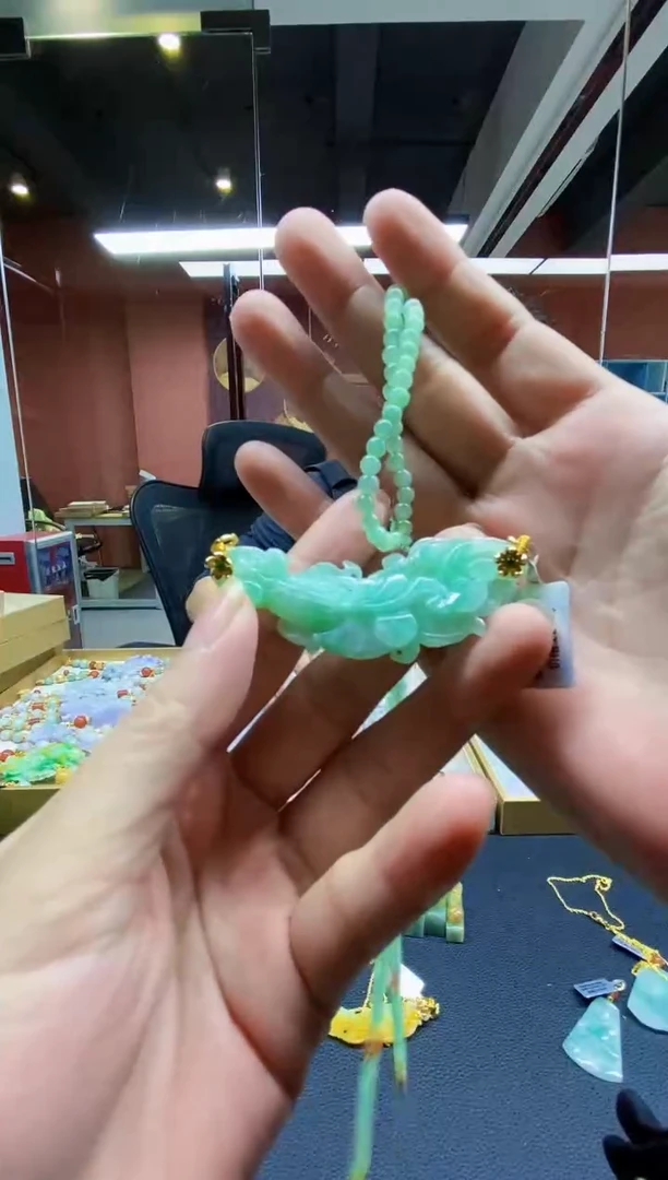 颈饰未镶嵌翡翠翡翠吊坠