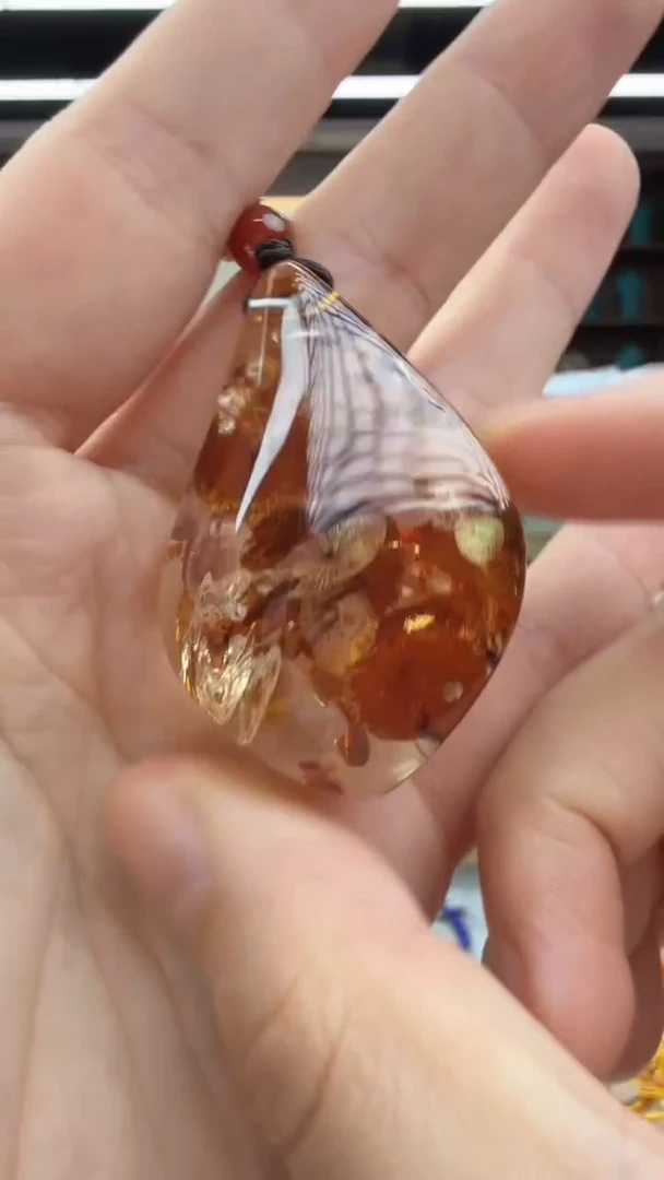 未镶嵌颈饰琥珀177秒拍号 假一罚三
