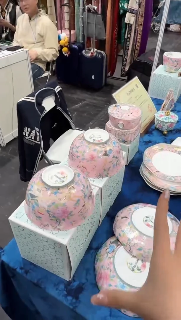 小乔推荐如图所示两只面碗
