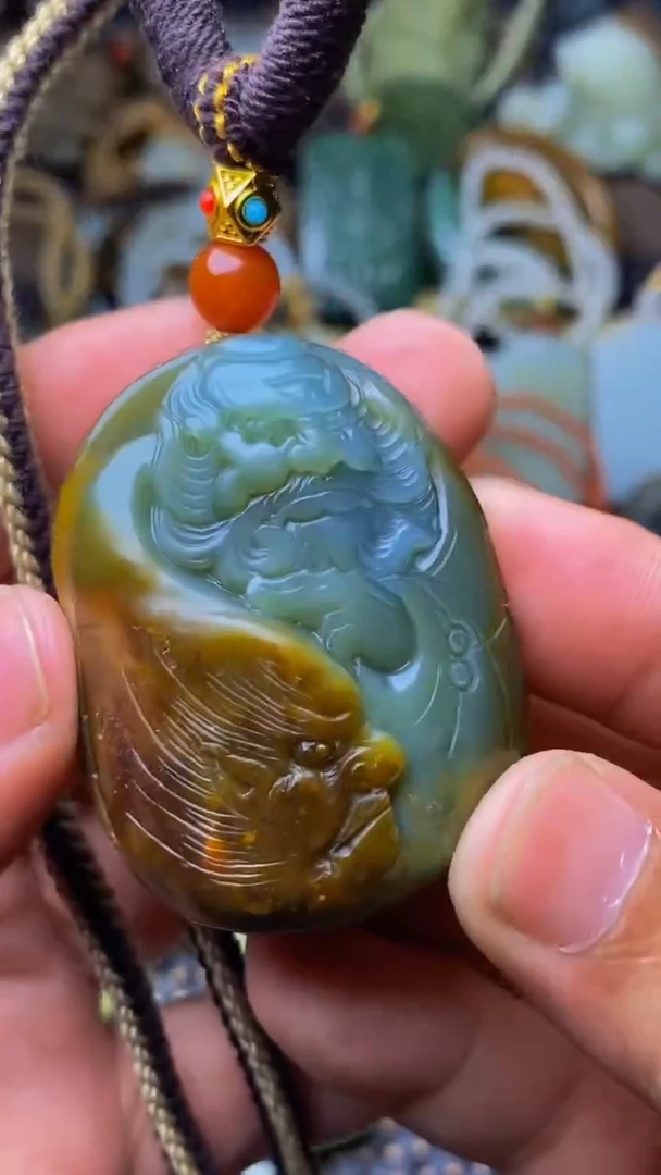 未镶嵌和田玉挂件1