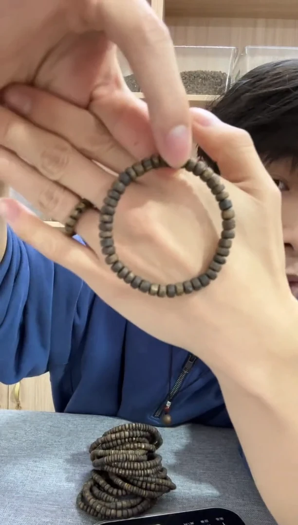 【闪购商品】沉香手串06沉水算盘珠单圈4克+ 多样性发其一