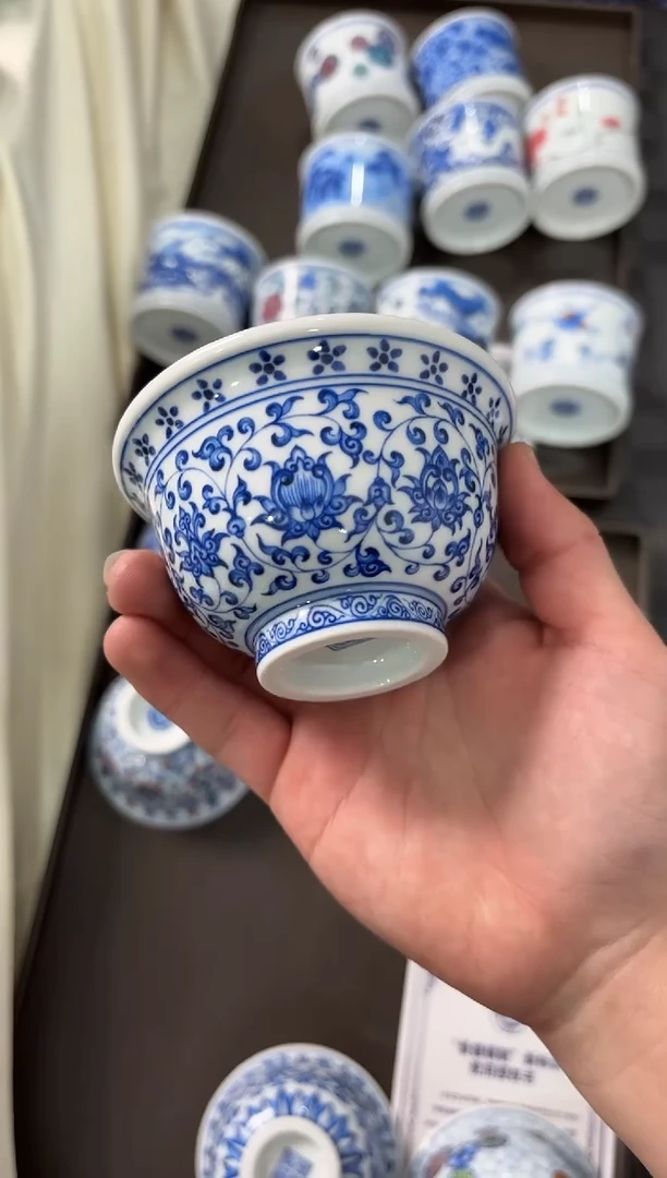 盖碗瓷景德镇陶瓷茶具青花缠枝莲压手杯1004