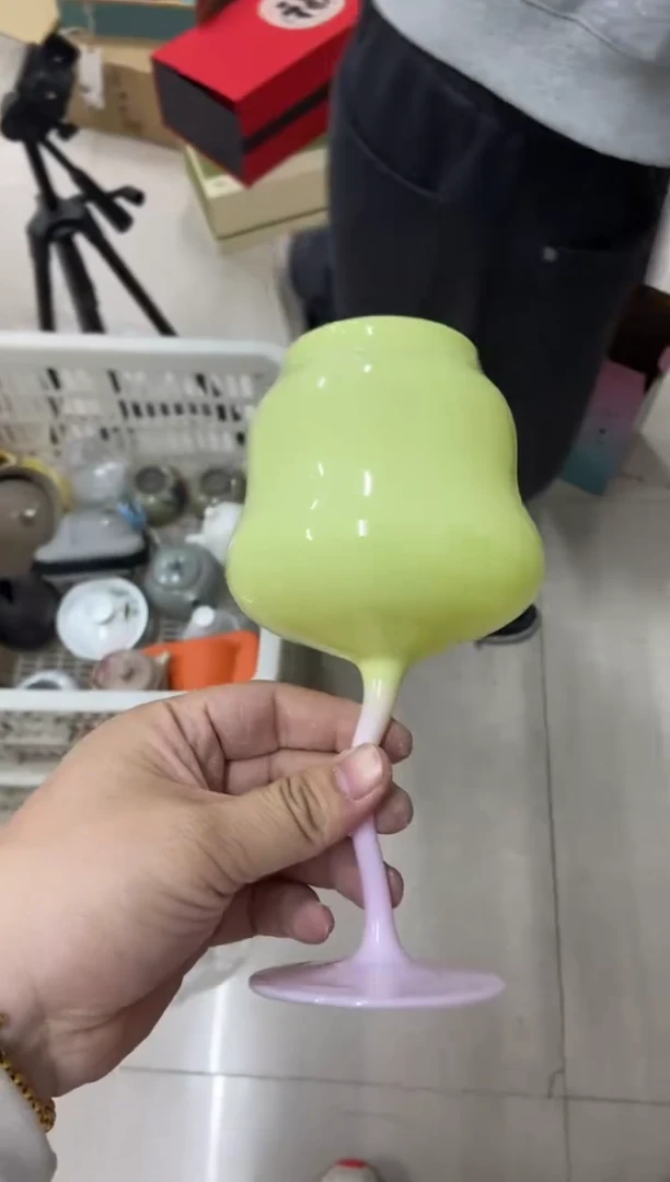 杯子瓷无运费险不带礼盒略有瑕疵有点脏介意勿拍