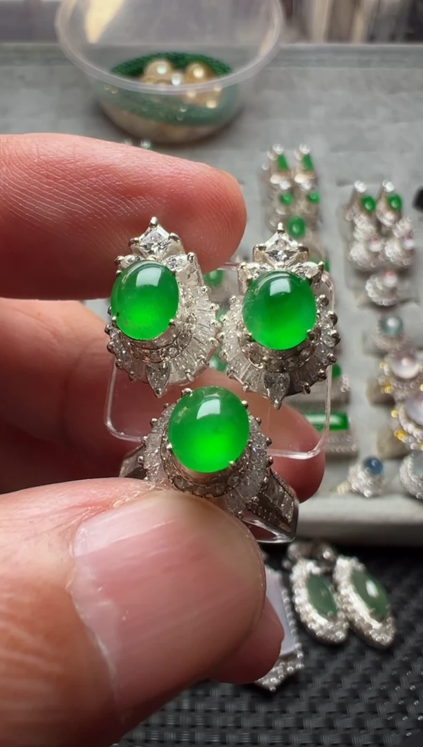 未镶嵌定制翡翠缅甸A货翡翠