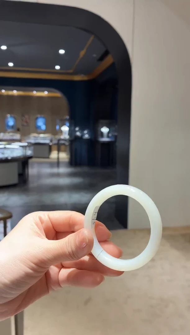 未镶嵌手镯和田玉138【棉】不退不换圈口51.4