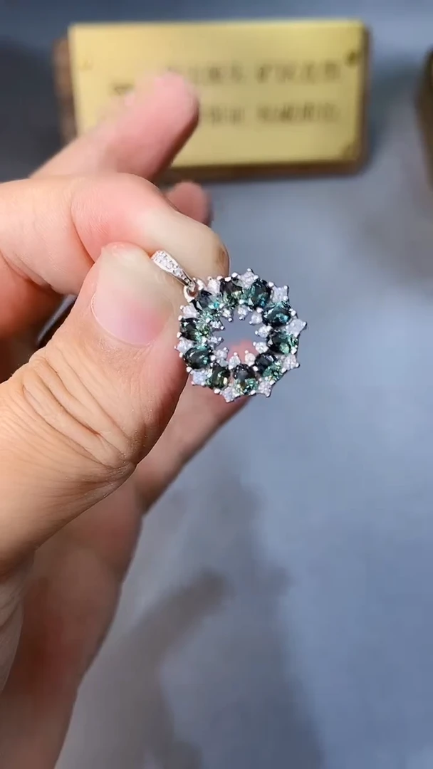 【闪购商品】蓝宝石颈饰银S925镶嵌354