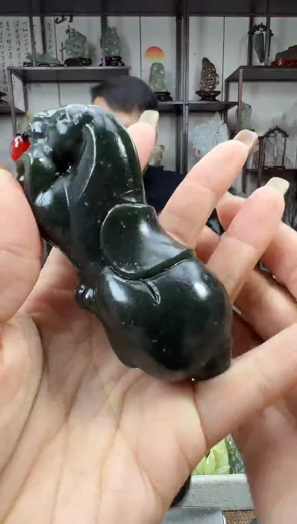 未镶嵌和田玉把件160