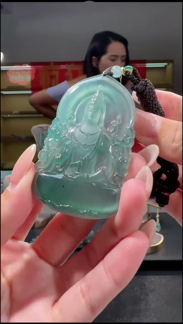 吊坠(不含链)未镶嵌翡翠吊坠(不含链)未镶嵌翡翠观音
