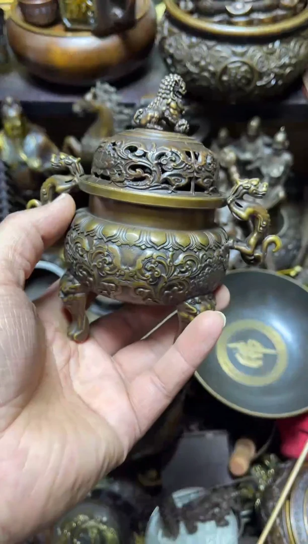 精美铜器点击下单