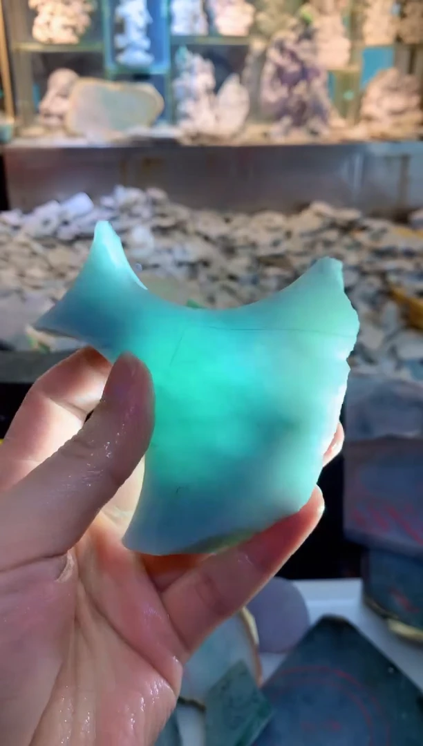 翡翠裸石0朗0翡翠珠宝843