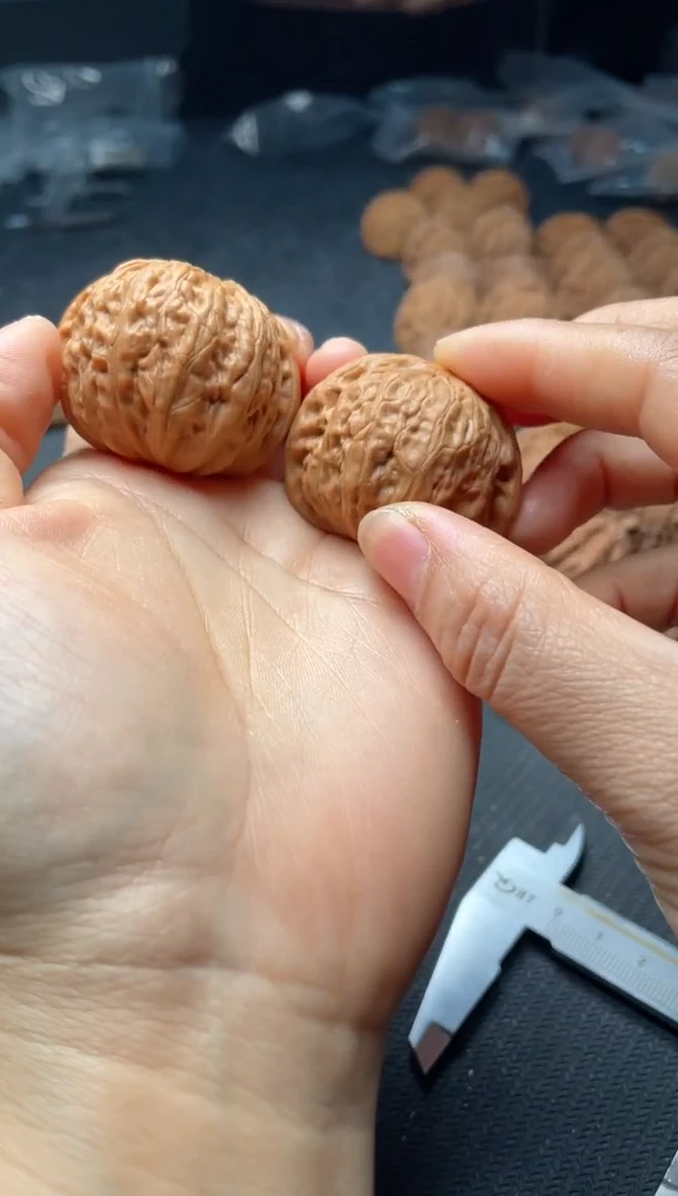 把件文玩核桃w209铁锤 40尺