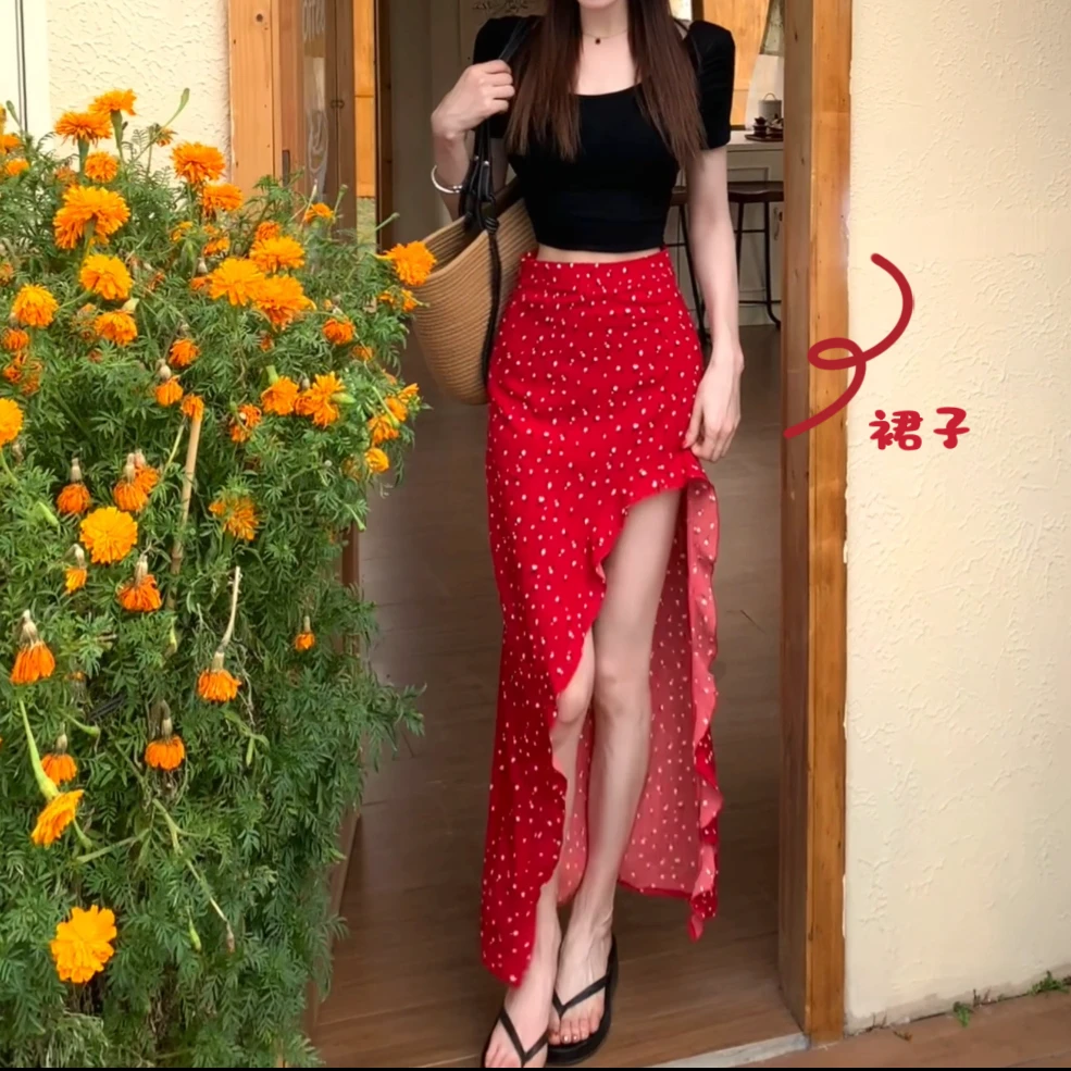 AL DINGZHI 法式波点【草莓警报】侧开叉防晒半裙女防走光斩男装