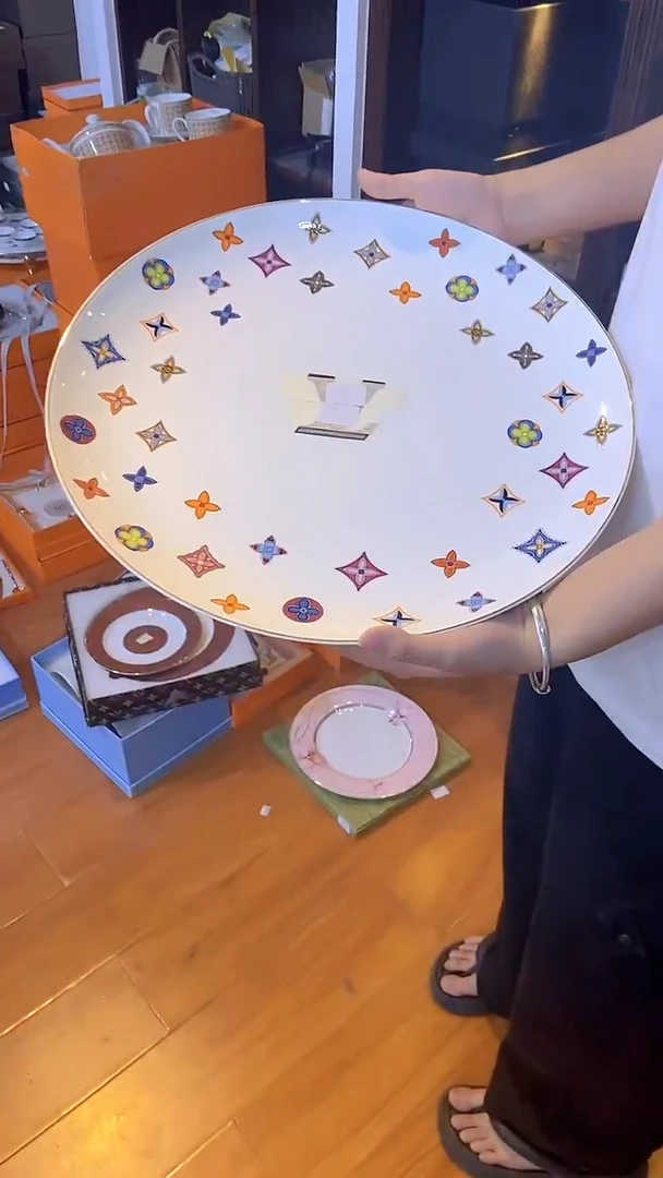 杯鸿辉家品牌瓷器，京东包邮！