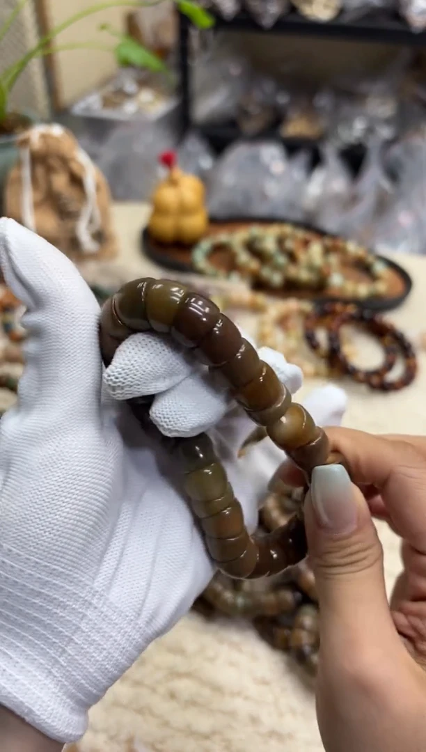 菩提根/象牙果手串大瑕疵不挑（501）