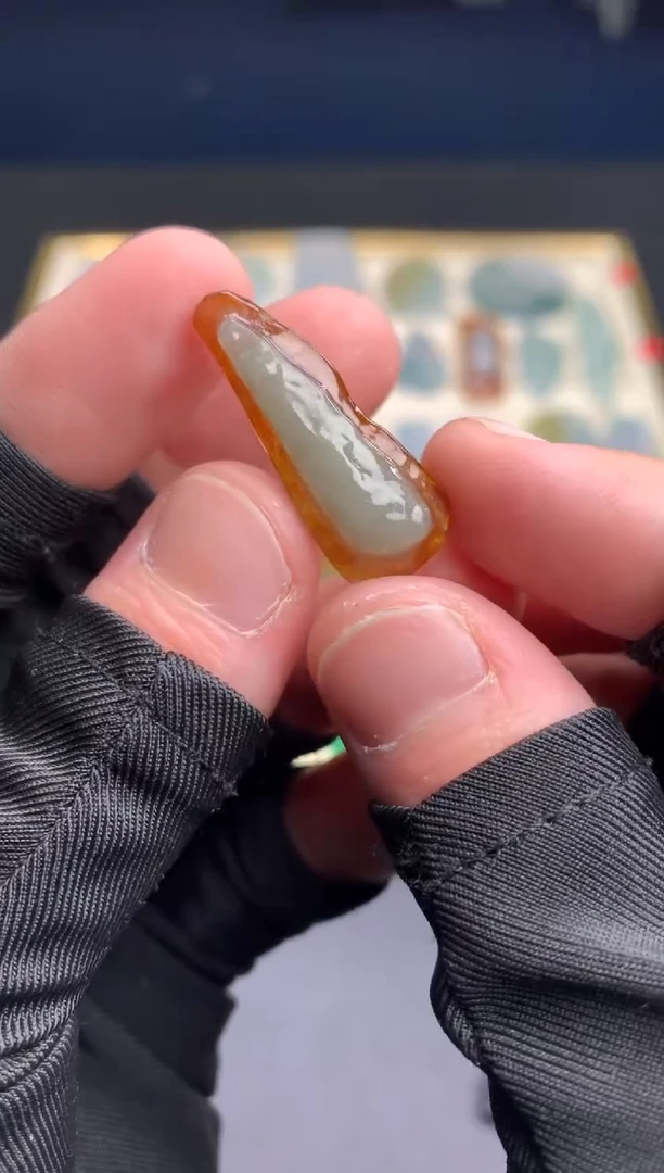 【闪购商品】定制翡翠未镶嵌