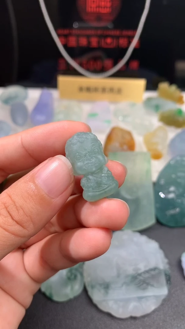 定制翡翠未镶嵌