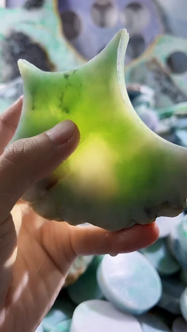 翡翠裸石缅甸翡翠A货文6288