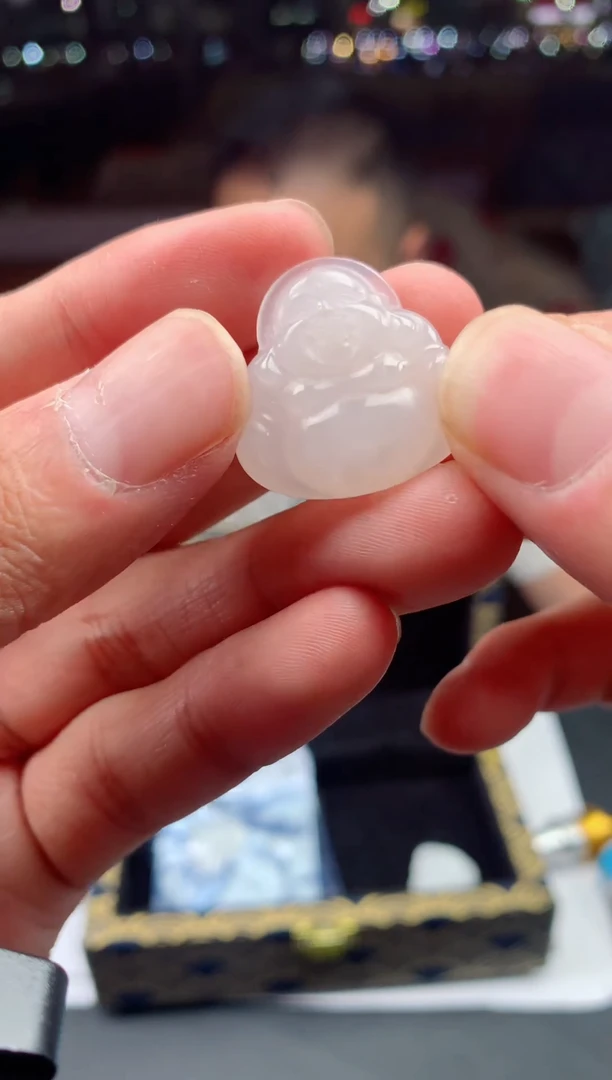 和田玉未镶嵌颈饰天然和田玉多样性发货发其一