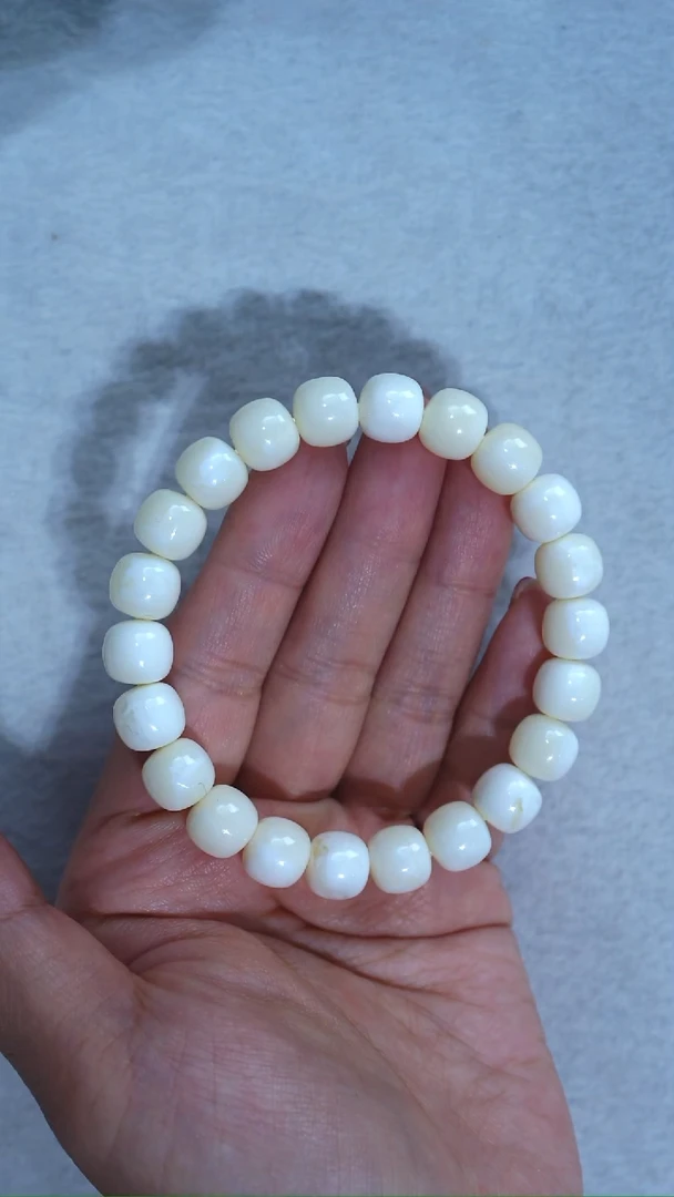 手链琥珀未镶嵌典藏级同料10.3mm漆白顺色少纹焦皮料