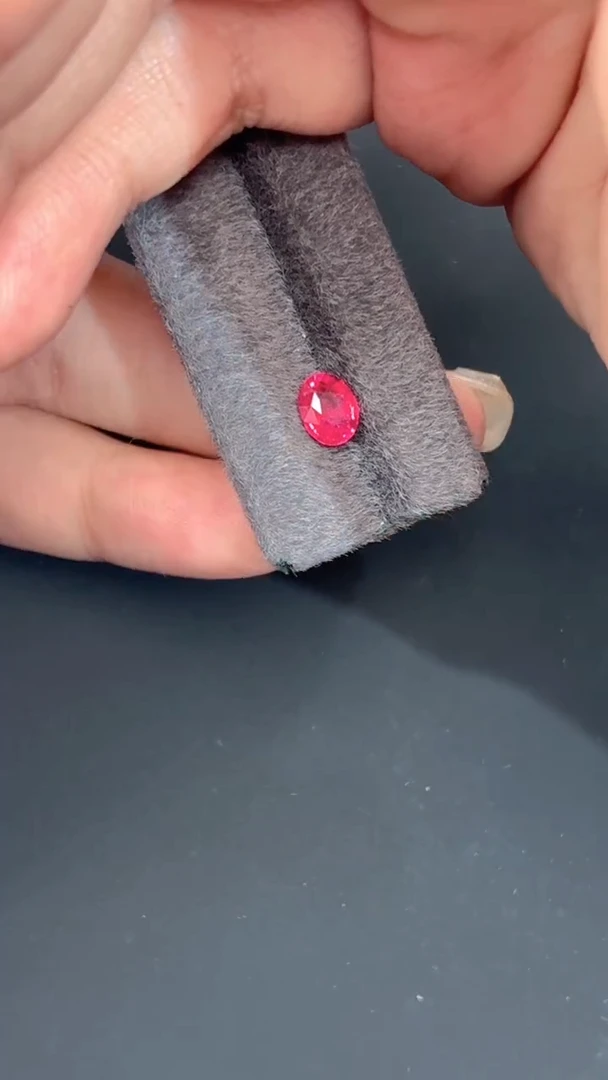 裸石尖晶石1.03ct绝地武士