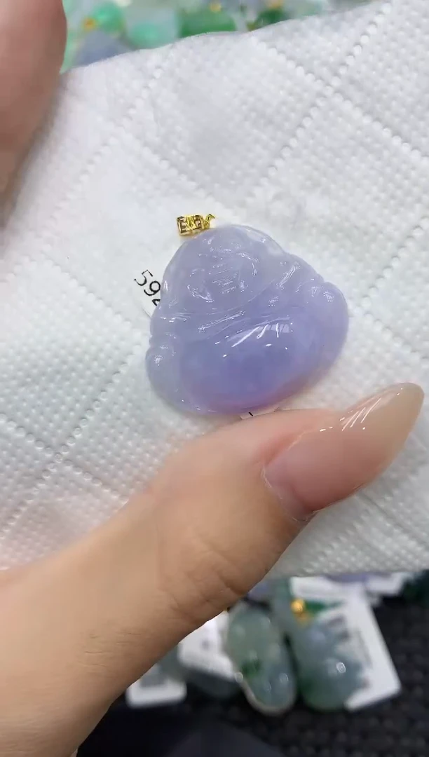 颈饰18K金镶嵌翡翠111111111111