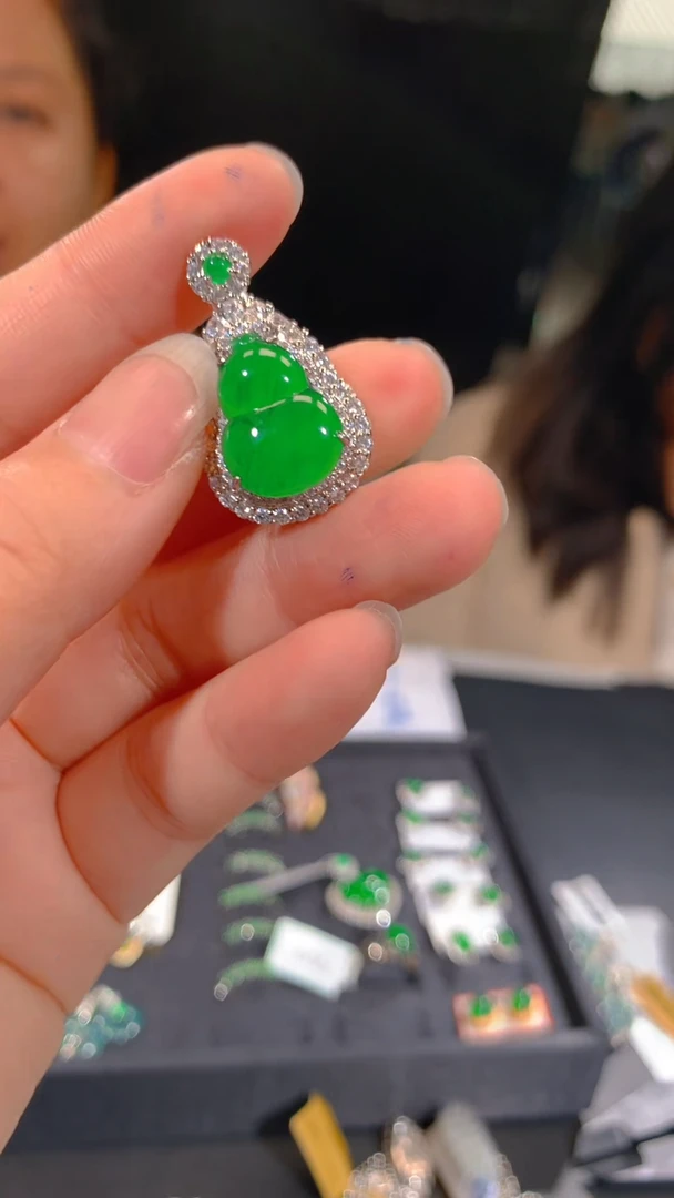【闪购商品】定制翡翠未镶嵌51多样性发货（发其一）