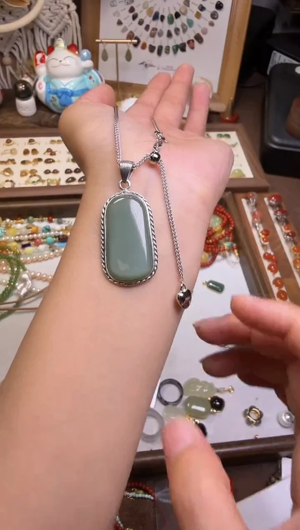 未镶嵌和田玉挂件项链
