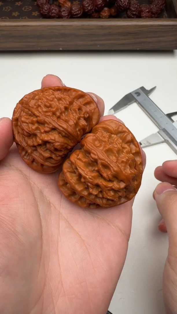 【闪购商品】文玩核桃把件核桃