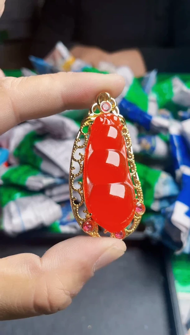 强子收货--所见即所得--多样性发货--FH2285红色豆子