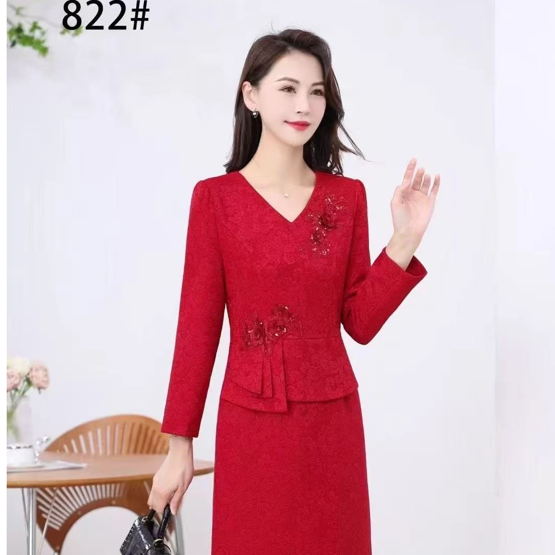 优质面料喜庆通勤修身显瘦法式套头款连衣裙ins秋冬修身红色时尚