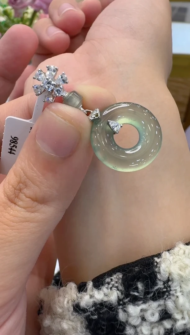 【闪购商品】翡翠吊坠(不含链)银S925镶嵌多样性团购发一件