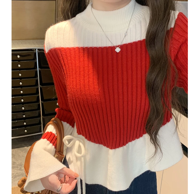 红色小香风撞色半高领套头长袖针织衫女春季新款喇叭袖系带毛衣潮