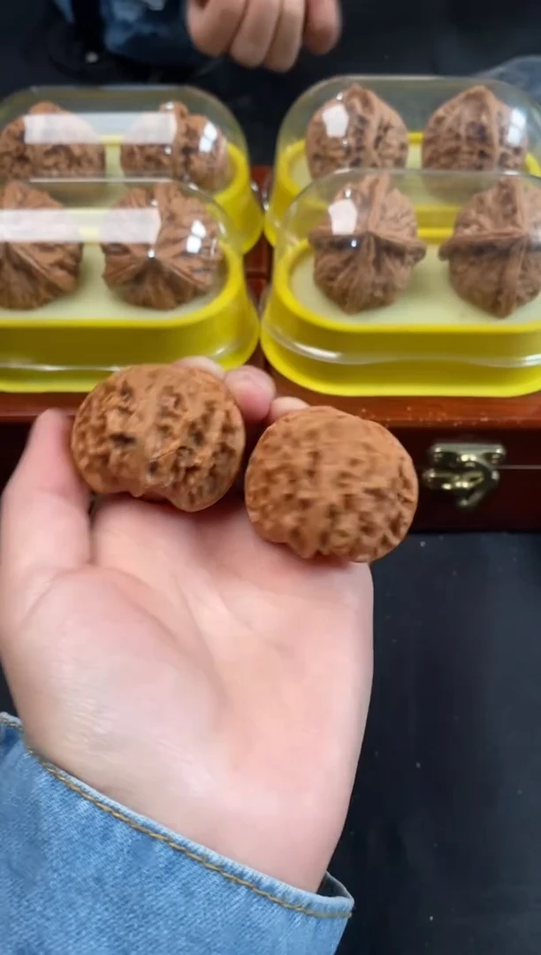 把件文玩核桃苹果园40尺A225