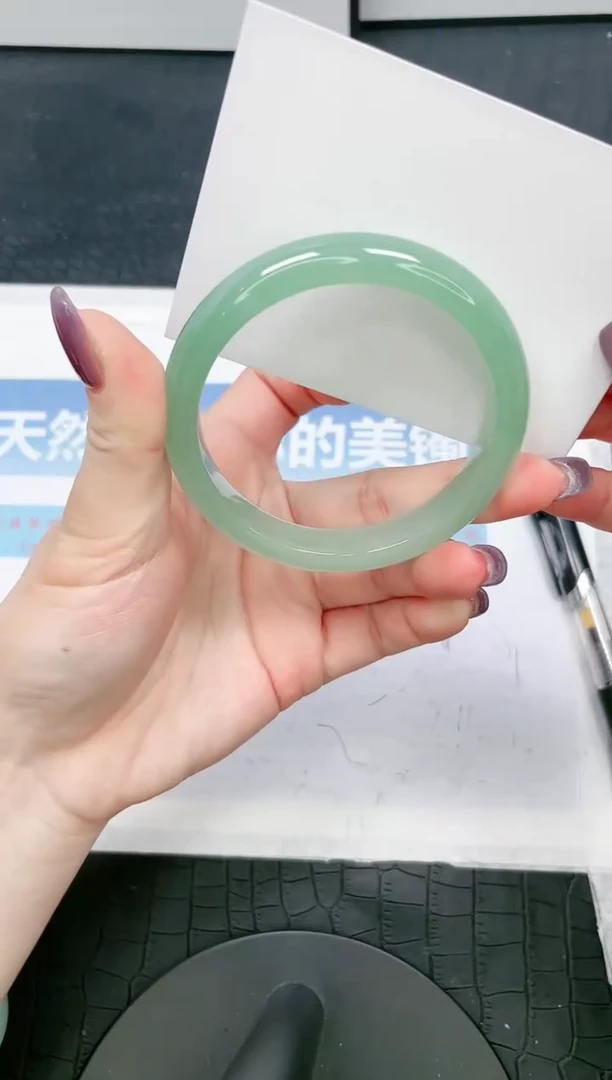 【闪购商品】石英质玉手镯未镶嵌34-58.5